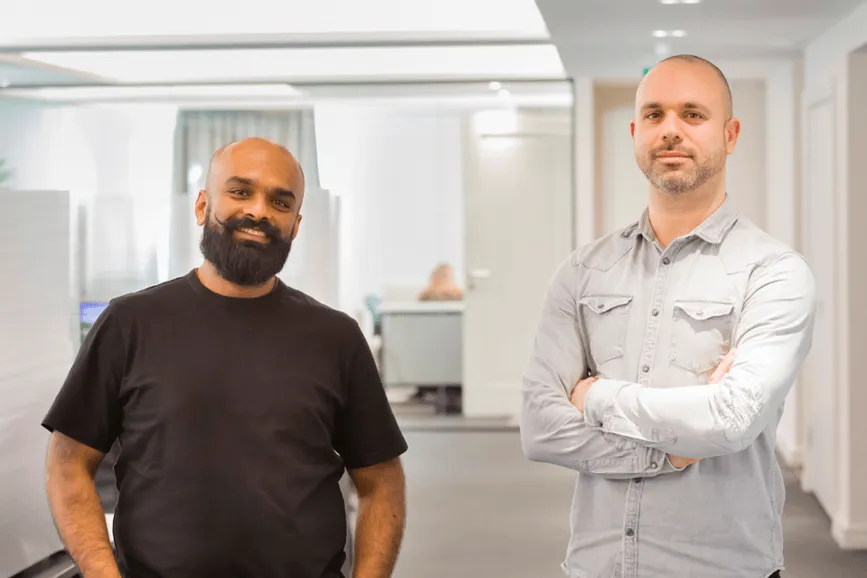 Anuj Saboo, CTO and Co-Founder of Healum (left), and Jonathan Abraham, CEO and Co-Founder of Healum (right).